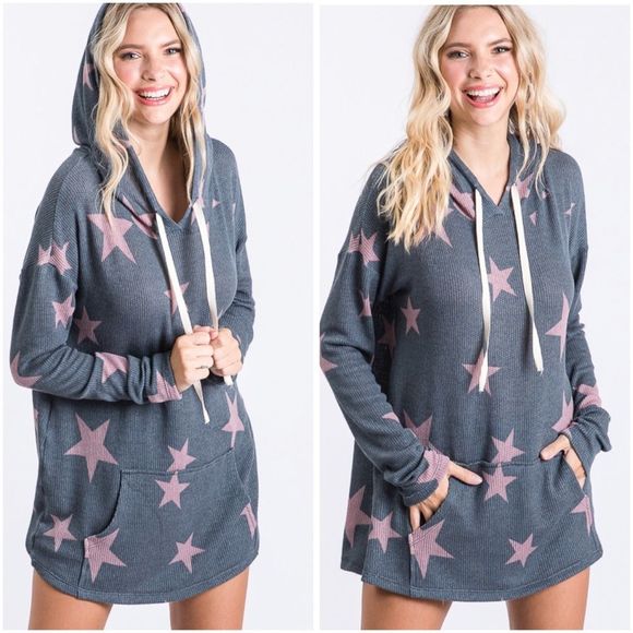 🆕Star print oversized hooded pullover - Picture 3 of 16